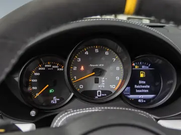Porsche Boxster 718 Spyder RS Sport Chrono LED