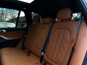 BMW X5 50e M SPORT.LUFTF.PANO.