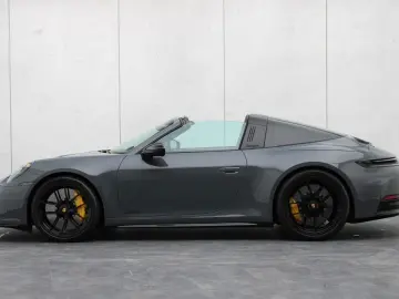 PORSCHE 911 992.2 Targa 4 GTS  PCCB Burmester  Lift  Clu