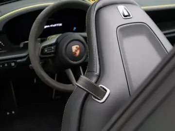 PORSCHE 911 992.2 Targa 4 GTS  PCCB Burmester  Lift  Clu