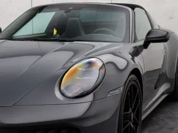 PORSCHE 911 992.2 Targa 4 GTS  PCCB Burmester  Lift  Clu