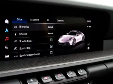 PORSCHE 911 992.2 Targa 4 GTS  PCCB Burmester  Lift  Clu
