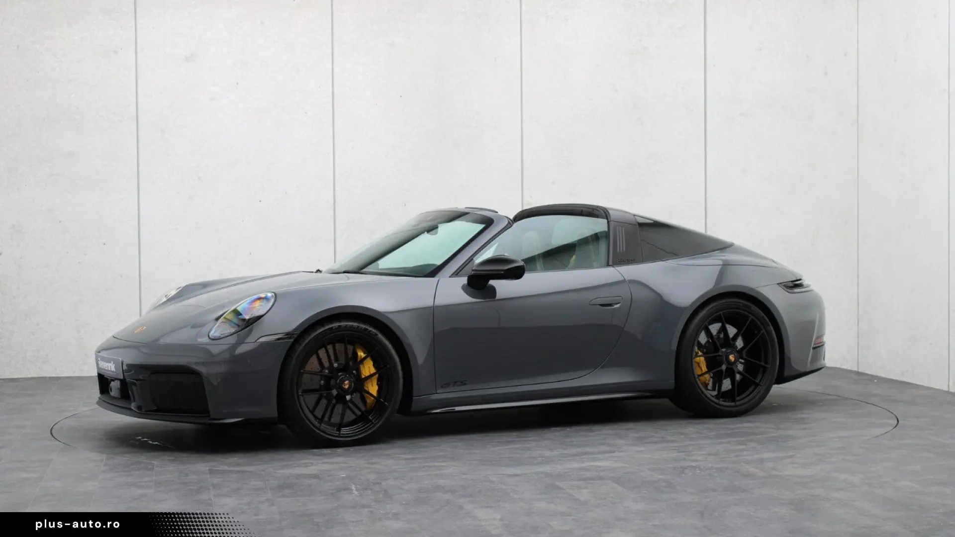 PORSCHE 911 992.2 Targa 4 GTS  PCCB Burmester  Lift  Clu