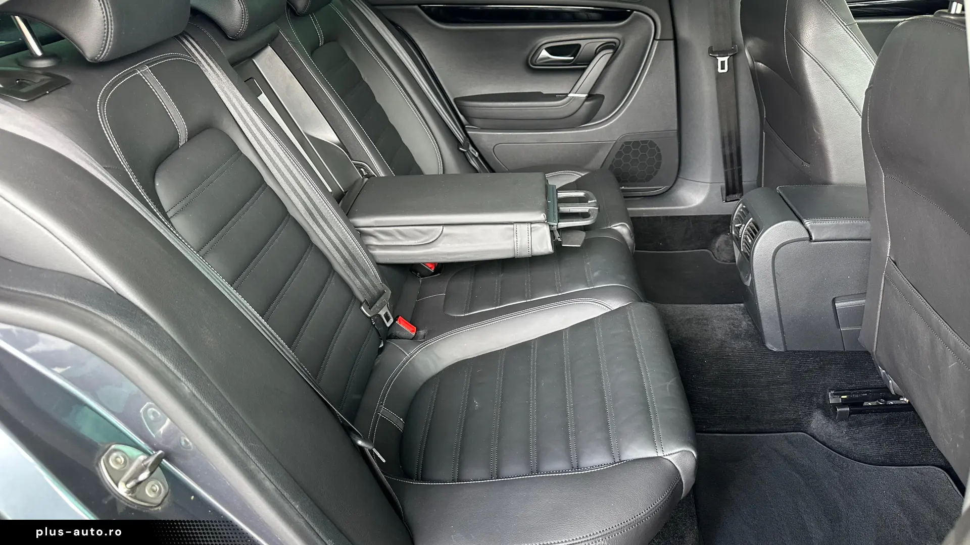 Volkswagen Passat CC 2.0 Diesel 140 CP An 2011