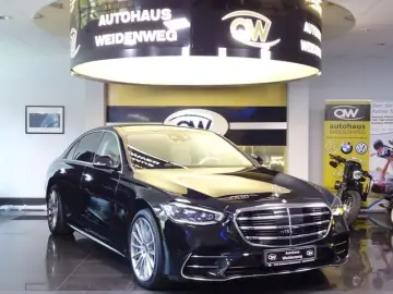 MERCEDES-BENZ S 580 e L AMG 4M Pano Chauf LederExclu…