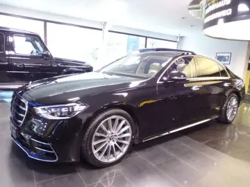 MERCEDES-BENZ S 580 e L AMG 4M Pano Chauf LederExclu…
