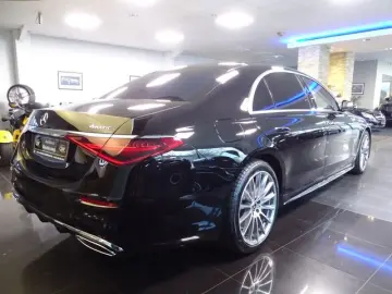 MERCEDES-BENZ S 580 e L AMG 4M Pano Chauf LederExclu…