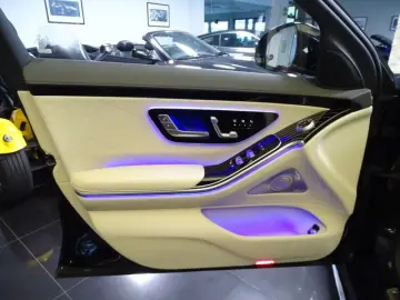MERCEDES-BENZ S 580 e L AMG 4M Pano Chauf LederExclu…
