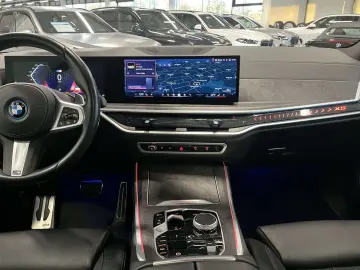 BMW X5 xDrive50e M Sport PANO AHK RFK NAVI