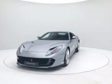 FERRARI 812 Superfast - FERRARI HAMBURG