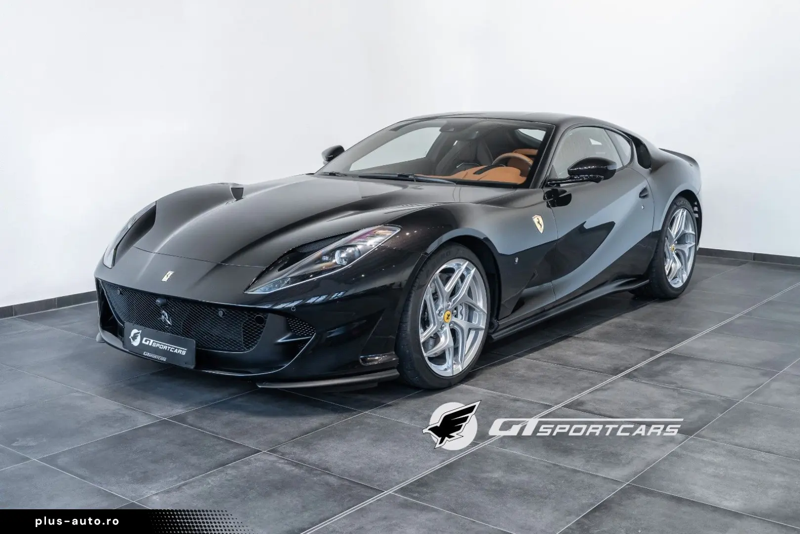 FERRARI 812 Superfast 6.5 V12  AFS 19%MwSt. 6800km