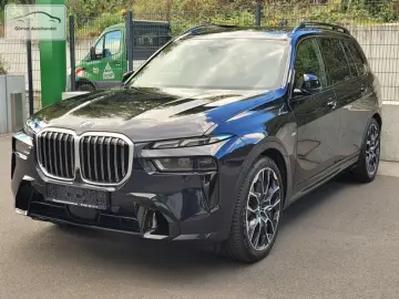 BMW X7 xDrive40i M Sport Pro Leder Pano HUD 22''