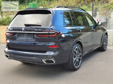 BMW X7 xDrive40i M Sport Pro Leder Pano HUD 22''