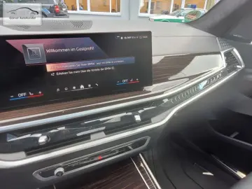 BMW X7 xDrive40i M Sport Pro Leder Pano HUD 22''