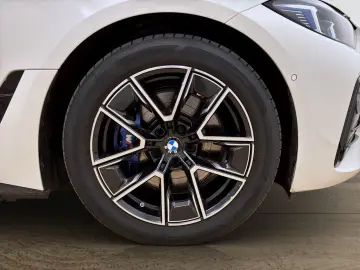 BMW i4 xDrive40 Gran Coupé [M Sport  HUD  DA Prof.]