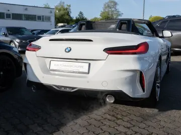BMW Z4 Roadster sDrive 20i HUD LED NAVI KAMERA LEDER