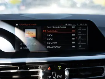 BMW Z4 Roadster sDrive 20i HUD LED NAVI KAMERA LEDER