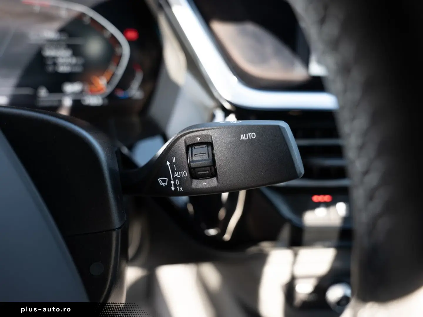 BMW Z4 Roadster sDrive 20i HUD LED NAVI KAMERA LEDER