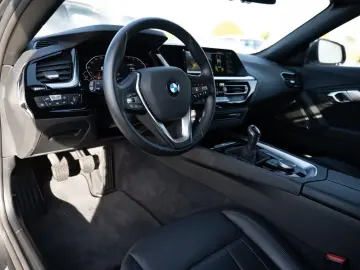 BMW Z4 Roadster sDrive 20i HUD LED NAVI KAMERA LEDER
