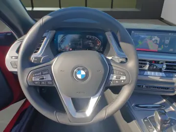 BMW Z4 Roadster sDrive20i LED NAVI LEDER KAMERA 18