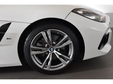 BMW Z4 sDrive 20i Roadster Driving Assistant HiFi Le