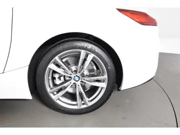 BMW Z4 sDrive 20i Roadster Driving Assistant HiFi Le