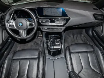 BMW Z4 sDrive20i M Sport ACC RFK NAVI LED PDC V H