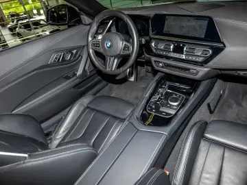 BMW Z4 sDrive20i M Sport ACC RFK NAVI LED PDC V H