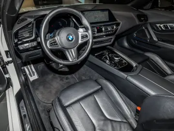 BMW Z4 sDrive20i M Sport ACC RFK NAVI LED PDC V H