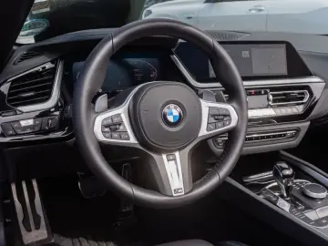 BMW Z4 20iMSport Navi HUD RFK Leder LenkradHZG eSitz