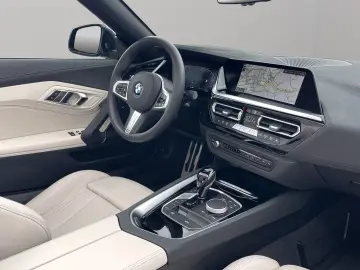 BMW Z4 sDrive20i  7tkm  M SPORTPAKET Head-Up