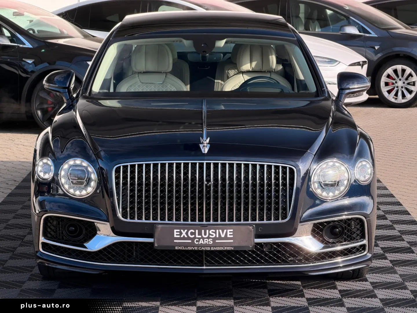 BENTLEY FLYING SPUR W12   FIRST EDITION   NEW SERVICE 26