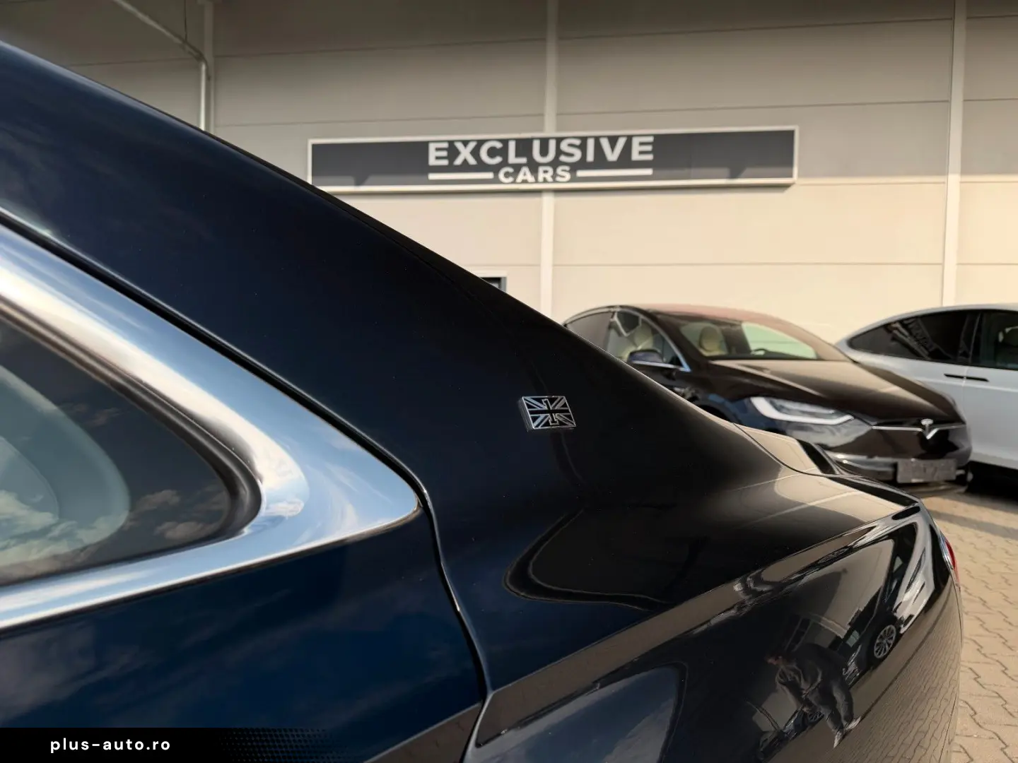 BENTLEY FLYING SPUR W12   FIRST EDITION   NEW SERVICE 26