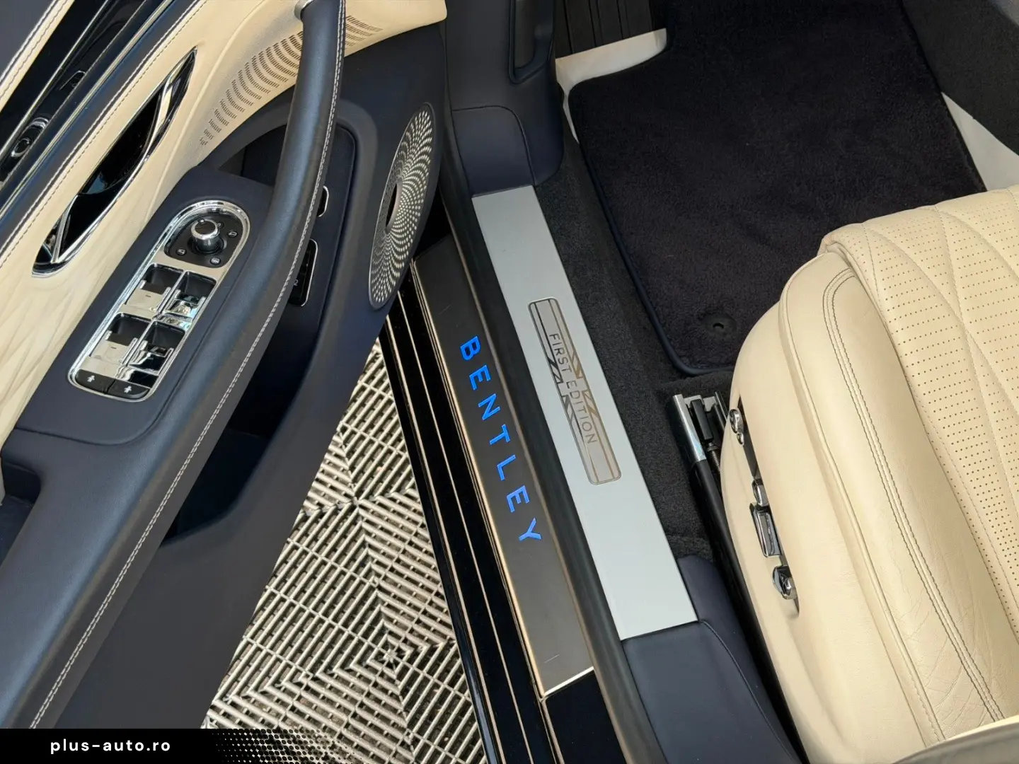 BENTLEY FLYING SPUR W12   FIRST EDITION   NEW SERVICE 26