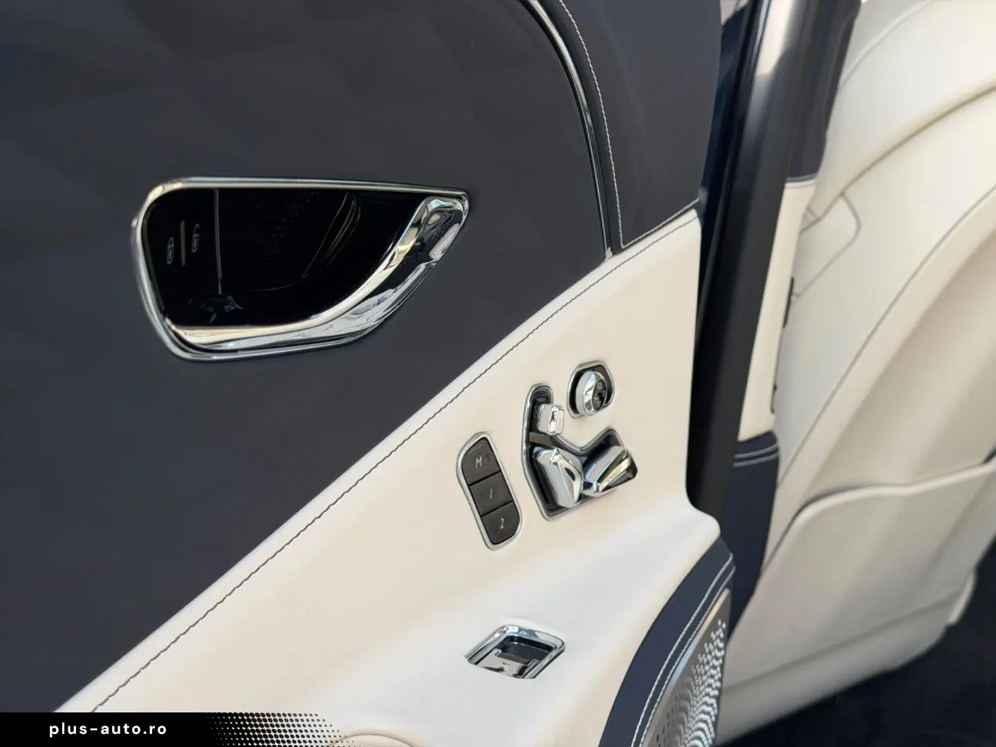 BENTLEY FLYING SPUR W12   FIRST EDITION   NEW SERVICE 26