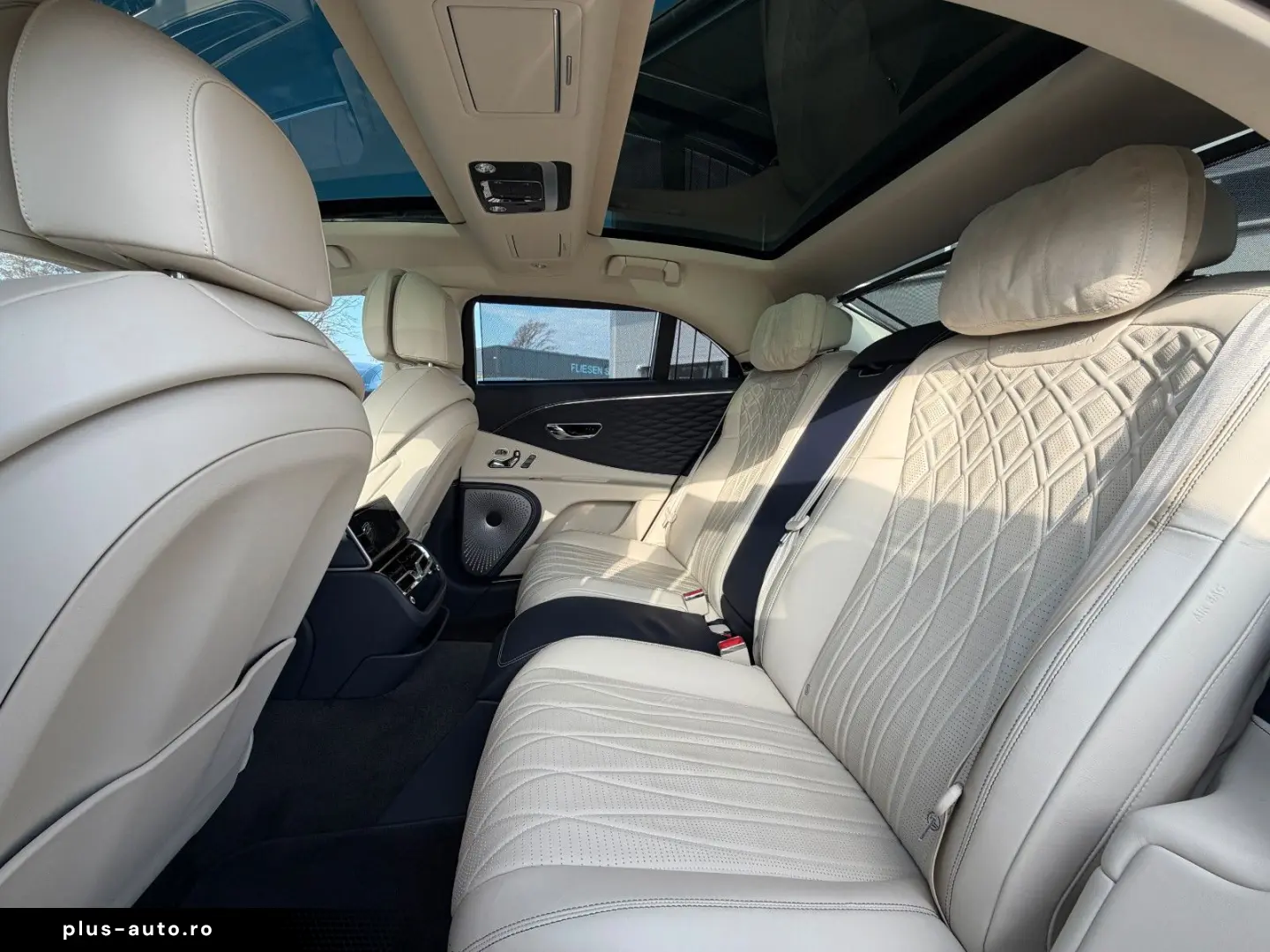 BENTLEY FLYING SPUR W12   FIRST EDITION   NEW SERVICE 26