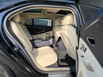 BENTLEY FLYING SPUR W12   FIRST EDITION   NEW SERVICE 26