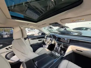 BENTLEY FLYING SPUR W12   FIRST EDITION   NEW SERVICE 26