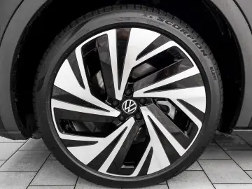 VW ID.4 GTX
