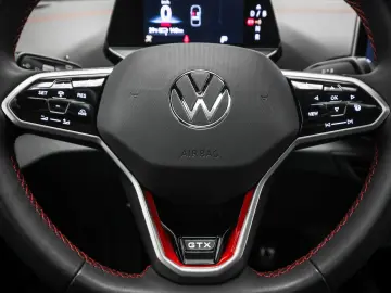 VW ID.4 GTX