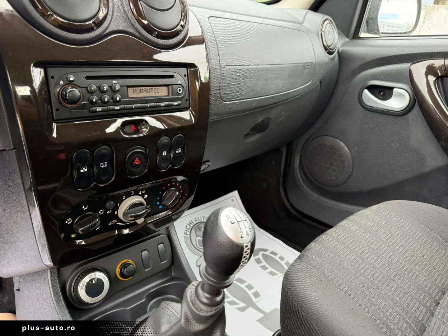 Dacia Duster 2011  1.6 Benzina