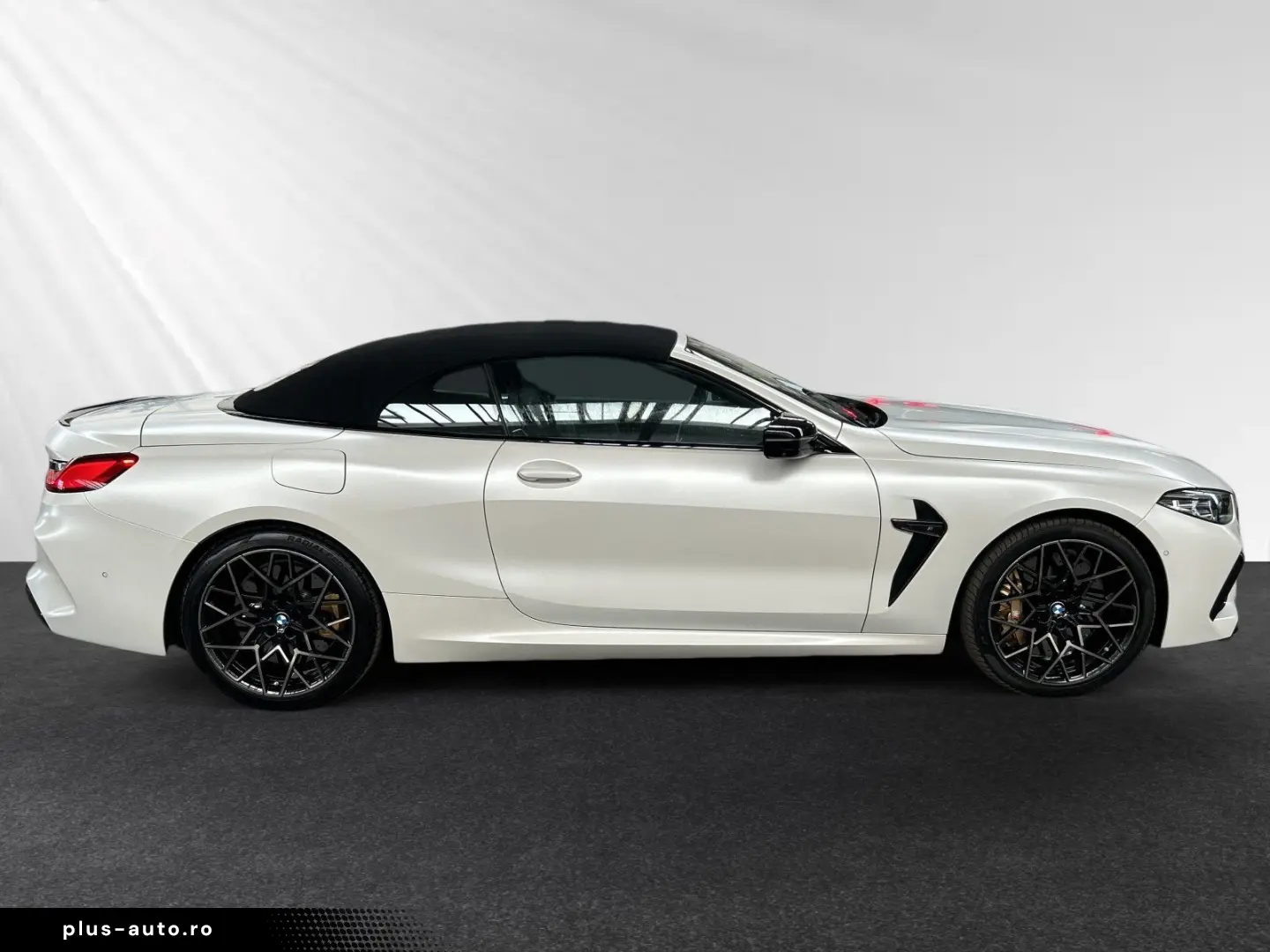 BMW M8 Competition Cabrio xDrive M Driver's Package