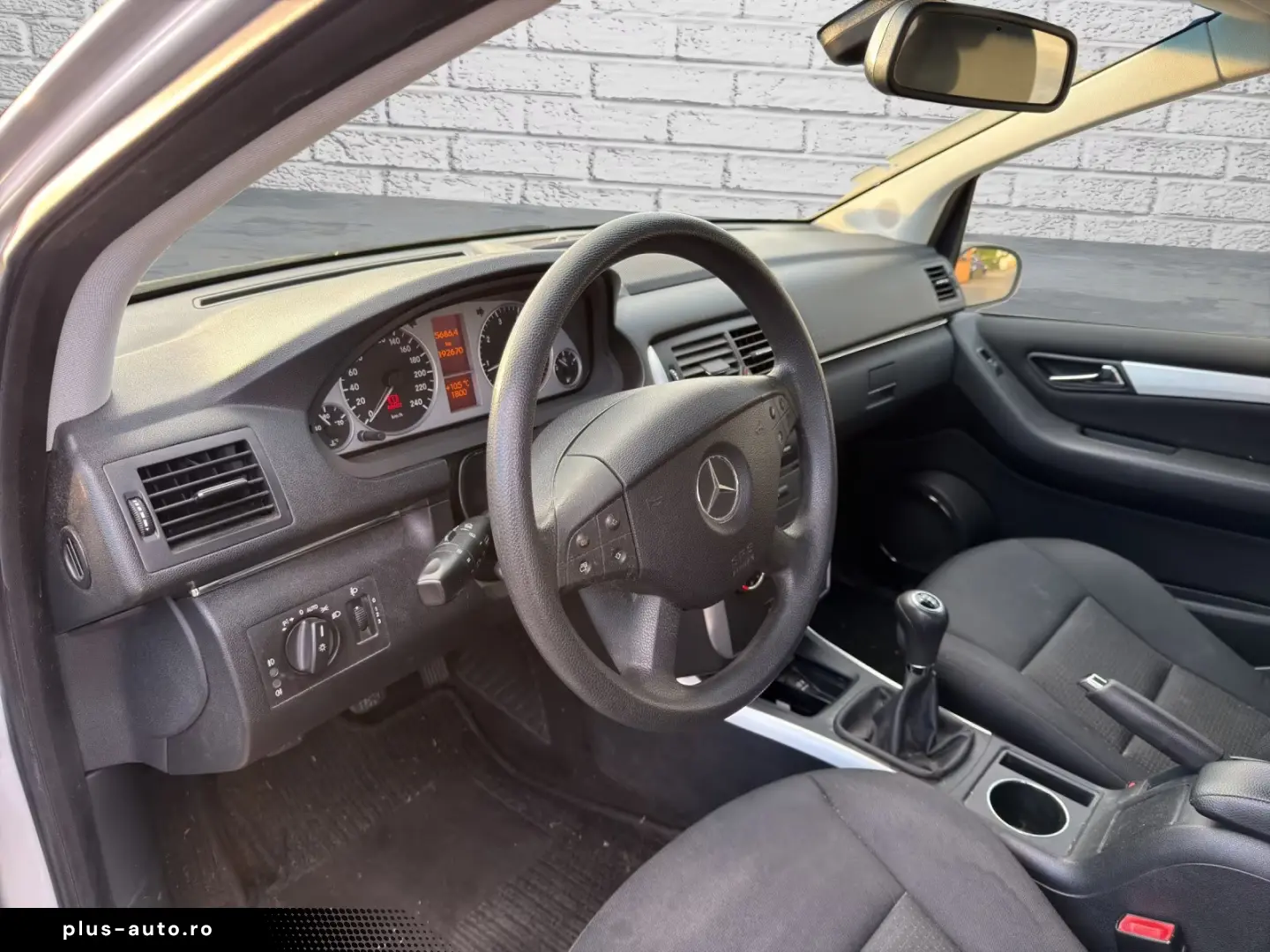 Mercedes-Benz B 150