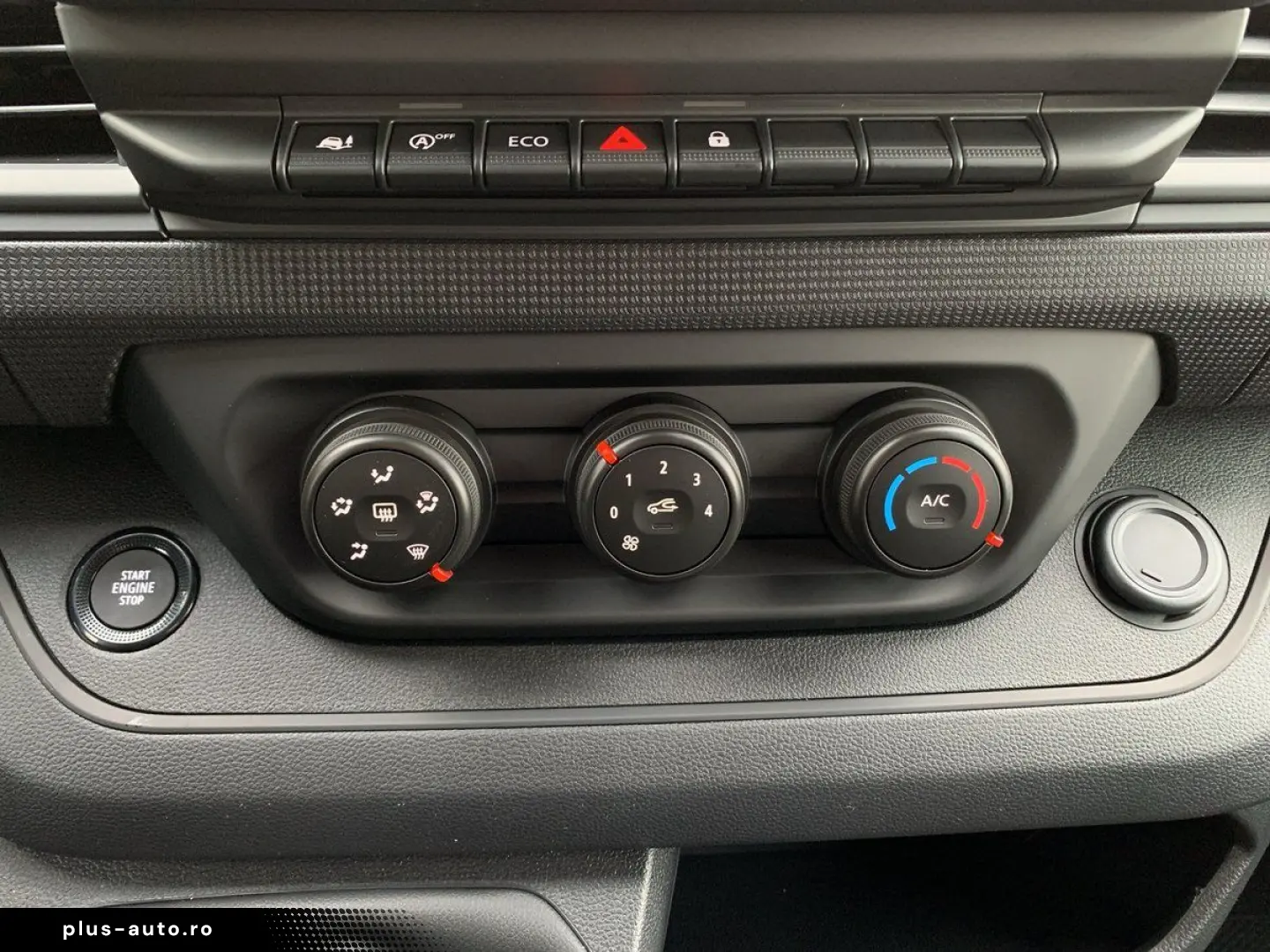 RENAULT Trafic KOMFORT L2H1 3 1T BLUE DCI 150 LED DAB ZV