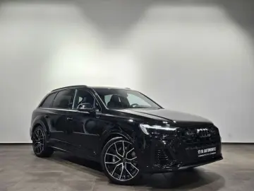 AUDI Q7 55 TFSI e S Line