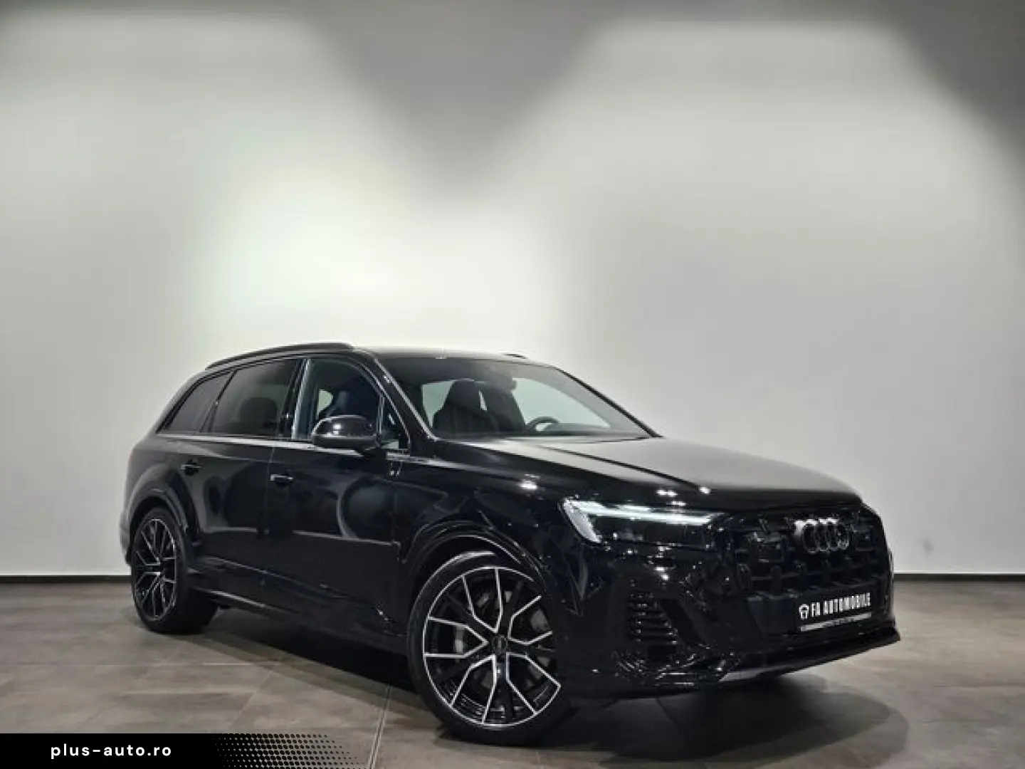AUDI Q7 55 TFSI e S Line