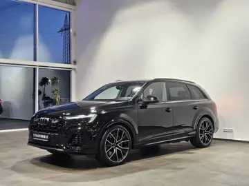 AUDI Q7 55 TFSI e S Line