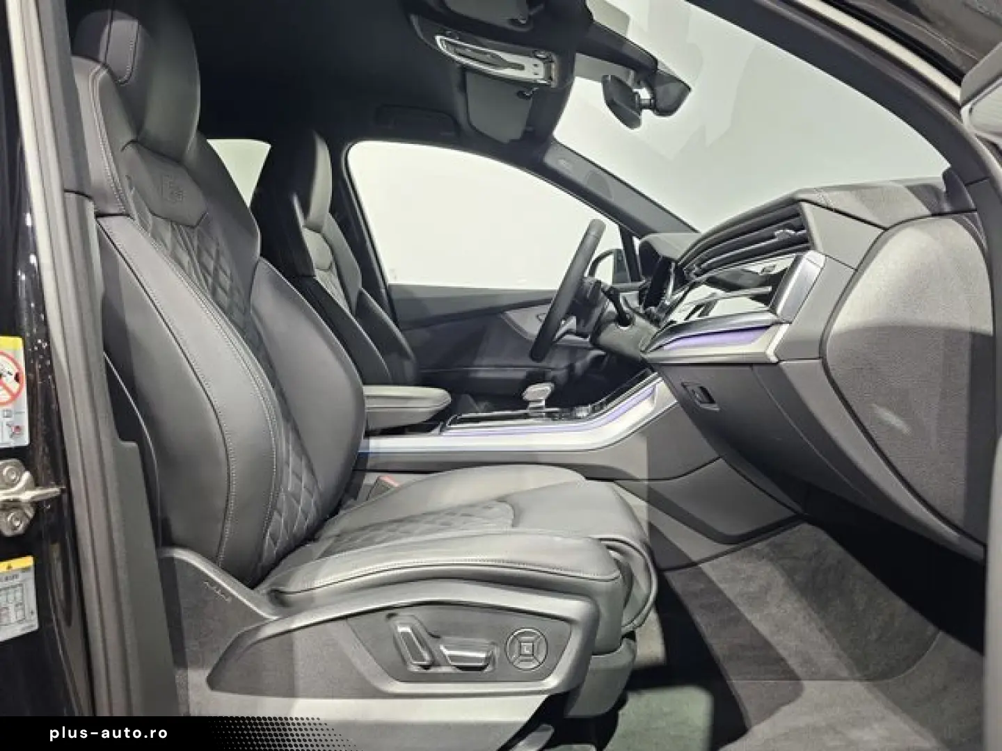 AUDI Q7 55 TFSI e S Line