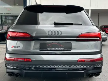 AUDI SQ7 4.0 TFSI quattro