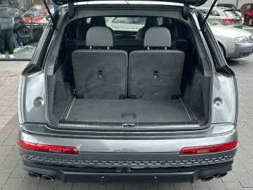 AUDI SQ7 4.0 TFSI quattro
